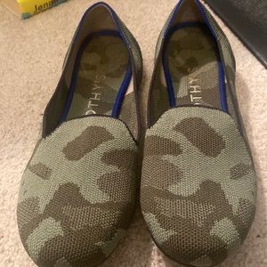 Rothy's The Loafer Olive Camo Slip
On Flats Size 8